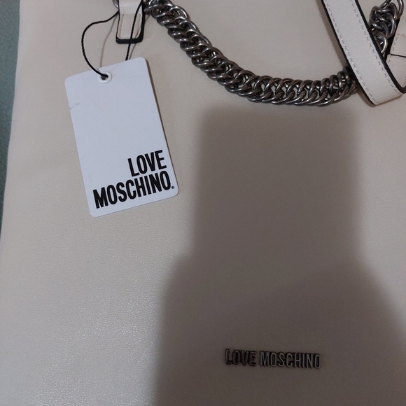 Love Moschino tote  bnwt - Picture 5 of 6